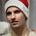 Я Александр, 22, из Хабаровска, ищу знакомство для постоянных отношений