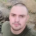 Илья из Глазова, мне 27, познакомлюсь для общения