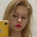 Вероника из Северодвинска, мне 21, познакомлюсь для виртуального секса