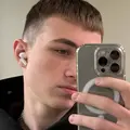 Я Александр, 18, знакомлюсь на одну ночь в Барнауле