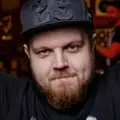 Я Виталий, 37, из Красноярска, ищу знакомство для приятного времяпровождения