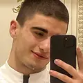 Али из Берлин, мне 18, познакомлюсь для на одну ночь