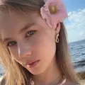 Я Алина, 19, знакомлюсь для без обязательств в Тольятти