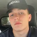 Я Дима, 19, из Чехова, ищу знакомство для приятного времяпровождения
