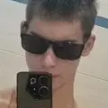 Я Павел, 18, из Якутска, ищу знакомство для на одну ночь