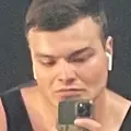 Илья из Артема, ищу на сайте знакомства на одну ночь