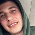 Я Rnzz, 22, из Казани, ищу знакомства без обязательств