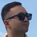 Я Рошик, 29, из Ялты, ищу знакомство для приятного времяпровождения