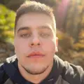 Я Илья, 25, из Москвы, ищу знакомство для приятного времяпровождения
