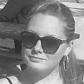 Я Лилия, 18, из Кронштадта, ищу знакомство для постоянных отношений