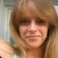 Эвелина из Новомосковска, ищу на сайте знакомства без обязательств