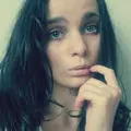 Я Дина, 22, из Избербаша, ищу знакомство для секса на одну ночь