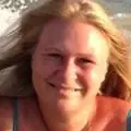 Я Даша, 47, из Кирова, ищу знакомства без обязательств