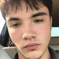 Я Тимур, 21, из Нижневартовска, ищу знакомства без обязательств