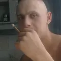 Денис из Прокопьевска, мне 41, познакомлюсь на одну ночь