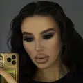 Я Юлия, 18, из Челябинска, ищу знакомство для совместных путешествий