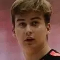 Я Юрий, 18, знакомлюсь для на одну ночь в Гатчине