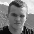 Артем из Санкт-Петербурга, мне 23, познакомлюсь для приятного времяпровождения