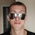 Евгений из Зеленогорска, ищу на сайте секс на одну ночь