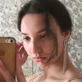 Ксюша из Сарапула, ищу на сайте секс на одну ночь