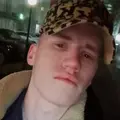 Я Илья, 21, из Великого Новгорода, ищу знакомство для общения