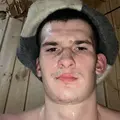 Я Никита, 23, из Нового Уренгоя, ищу знакомства на одну ночь