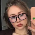 Я Arina, 25, знакомлюсь для без обязательств в Липецке