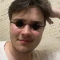 Я Олег, 18, из Новосибирска, ищу знакомства на одну ночь