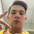 Дима из Северодвинска, мне 19, познакомлюсь для регулярного секса