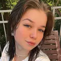 Я Леся, 19, знакомлюсь для без обязательств в Санкт-Петербурге