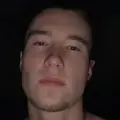 Я Артур, 21, из Ижевска, ищу знакомство для приятного времяпровождения