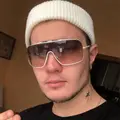 Матвей из Аксая, мне 24, познакомлюсь для приятного времяпровождения