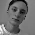 Александр из Гукова, мне 22, познакомлюсь для секса на одну ночь