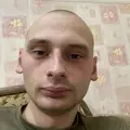 Я Илья, 21, из Москвы, ищу знакомство для без обязательств
