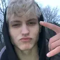 Я Дмитрий, 21, из Москвы, ищу знакомства на одну ночь