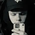 Я Артём, 18, из Магадана, ищу знакомство для постоянных отношений
