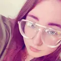 Я Алина, 18, из Александровска, ищу знакомство для постоянных отношений