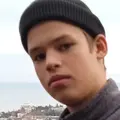 Андрей из Ялты, ищу на сайте общение