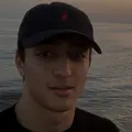 Руслан из Нальчика, мне 19, познакомлюсь для секса на одну ночь