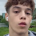 Я Влад, 23, из Перми, ищу знакомства без обязательств