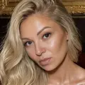 Я Валерия, 39, из Новосибирска, ищу знакомство для приятного времяпровождения