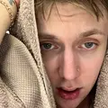 Андрей из Налдвейка, мне 25, познакомлюсь для открытые отношения