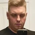 Я Алексей, 27, знакомлюсь без обязательств в Армянске