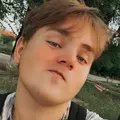 Я Даня, 20, из Москвы, ищу знакомство для без обязательств