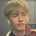 Я Никита, 19, из Пензы, ищу знакомства без обязательств