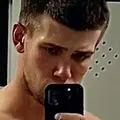 Я Ден, 25, из Санкт-Петербурга, ищу знакомство для приятного времяпровождения