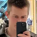 Я Илья, 19, из Москвы, ищу знакомства без обязательств