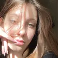 Анна из Геленджика, мне 18, познакомлюсь для общения