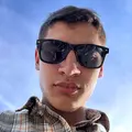 Я Алик, 18, знакомлюсь на одну ночь в Бежецке