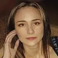 Яна из Санкт-Петербурга, ищу на сайте постоянные отношения
